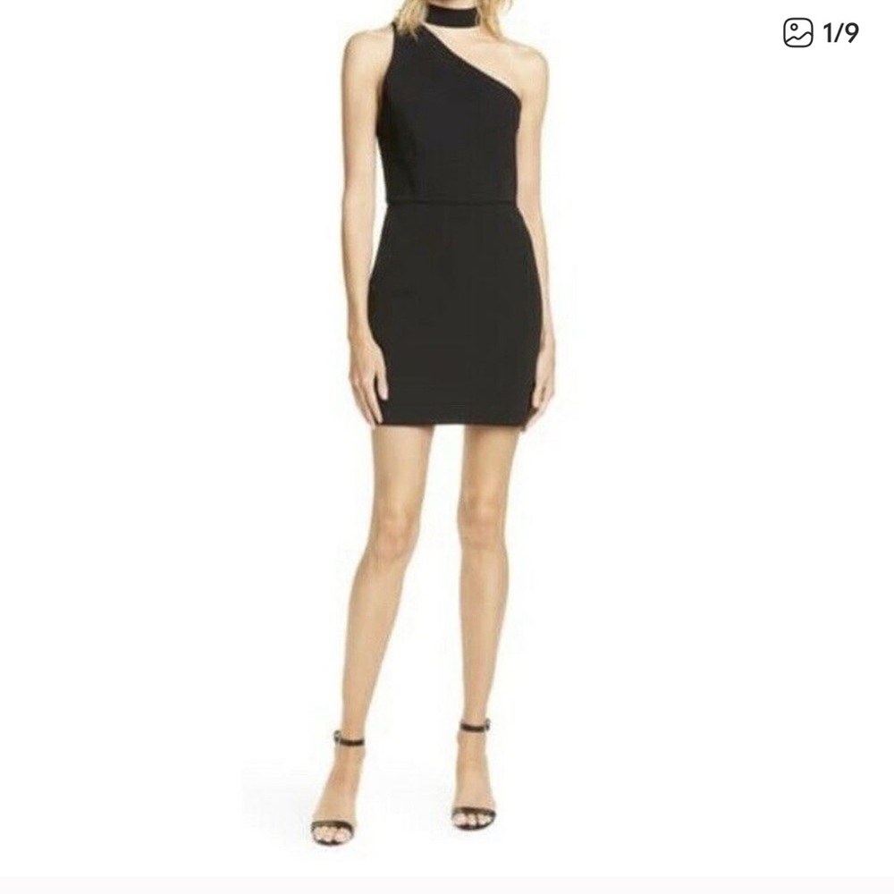 Alice + Olivia Elegant Black One-Shoulder Dress